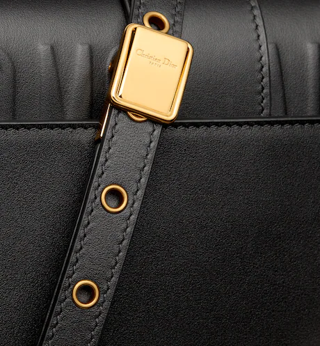 30 MONTAIGNE BAG WITH CHAIN Black Calfskin
