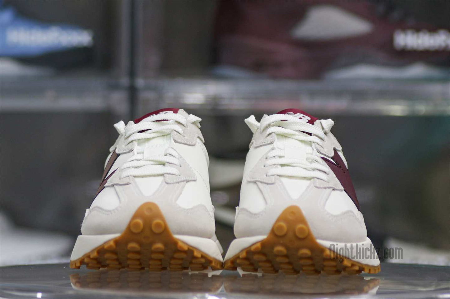 New Balance Wmns 327 White Dark Red