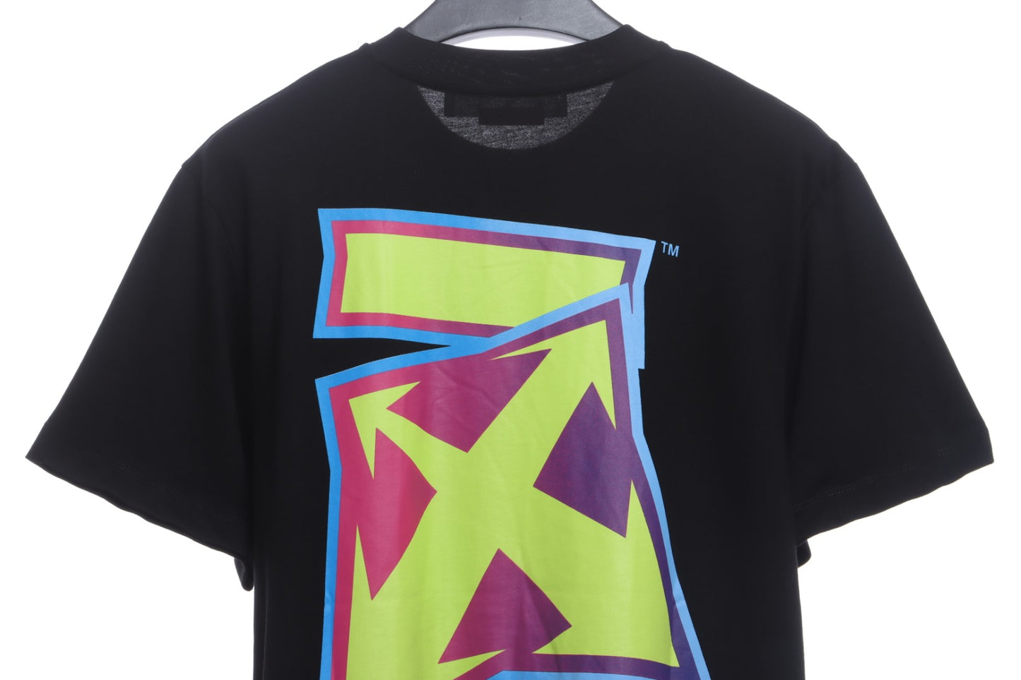 0W deformable 3D color graffiti arrow short sleeves