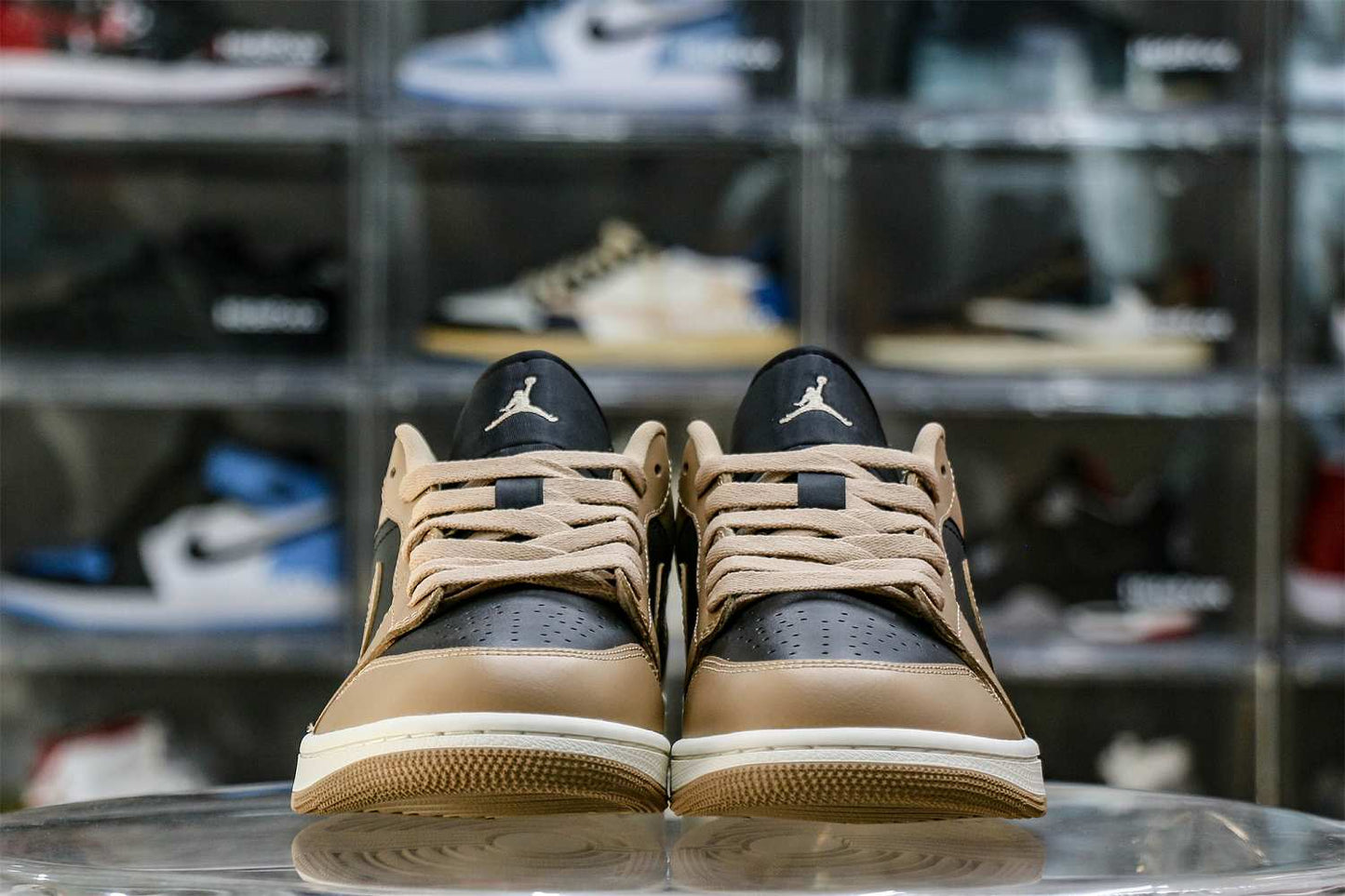 Wmns Jordan 1 Low Desert