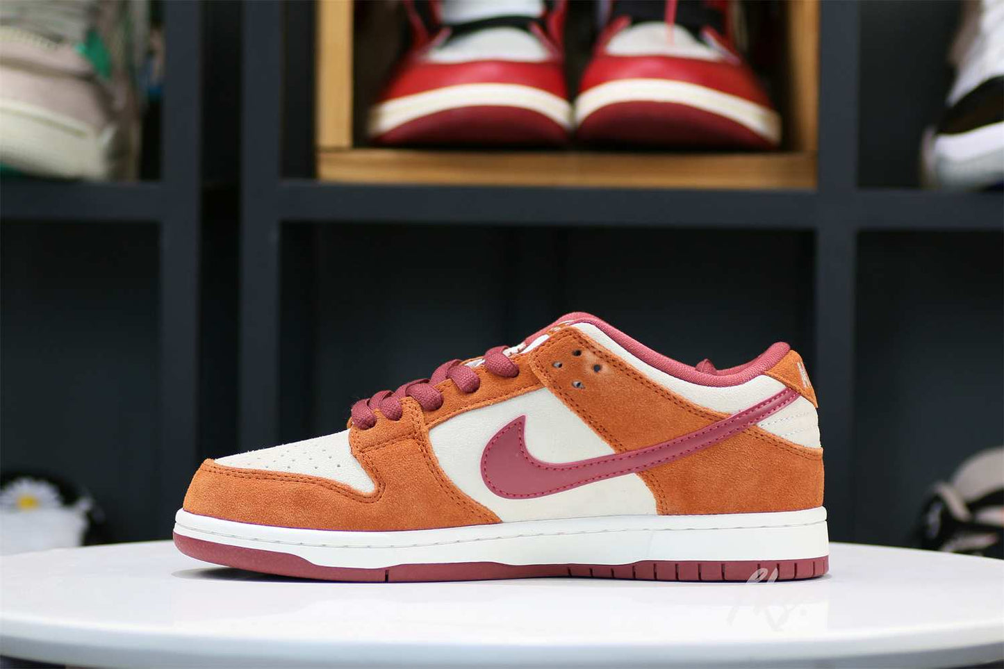 Nike SB Dunk Low Pro Dark Russet Cedar 2019