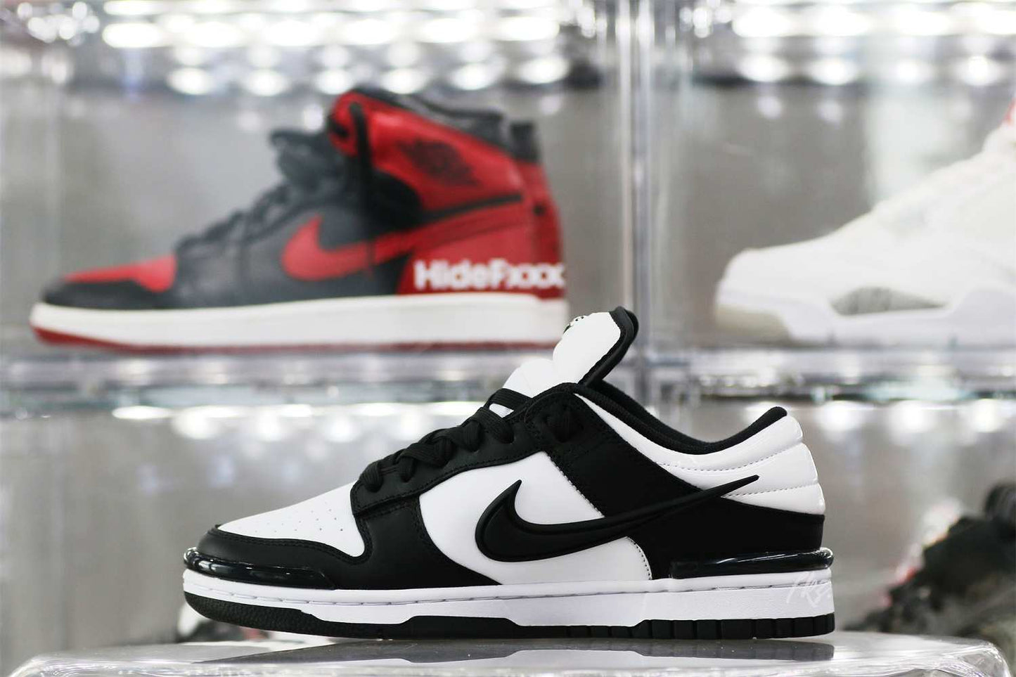 Nike Dunk Low Twist Panda