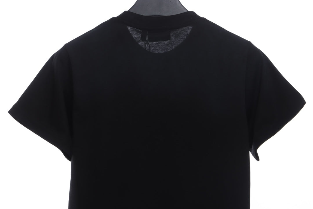 DREW washing to make old smiling faces and short sleeves