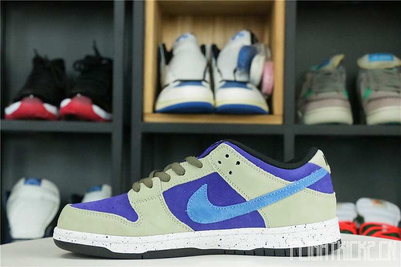 Nike Dunk Low SB ACG Celadon