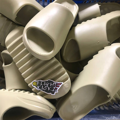 Yeezy Slides Desert Sand 2019FW6344 A1 Batch