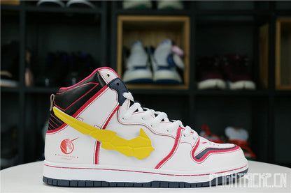 Nike Dunk SB High RX-0 Unicorn Gundam