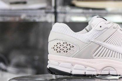 Nike Air Zoom Vomero 5 Vast Grey 2023
