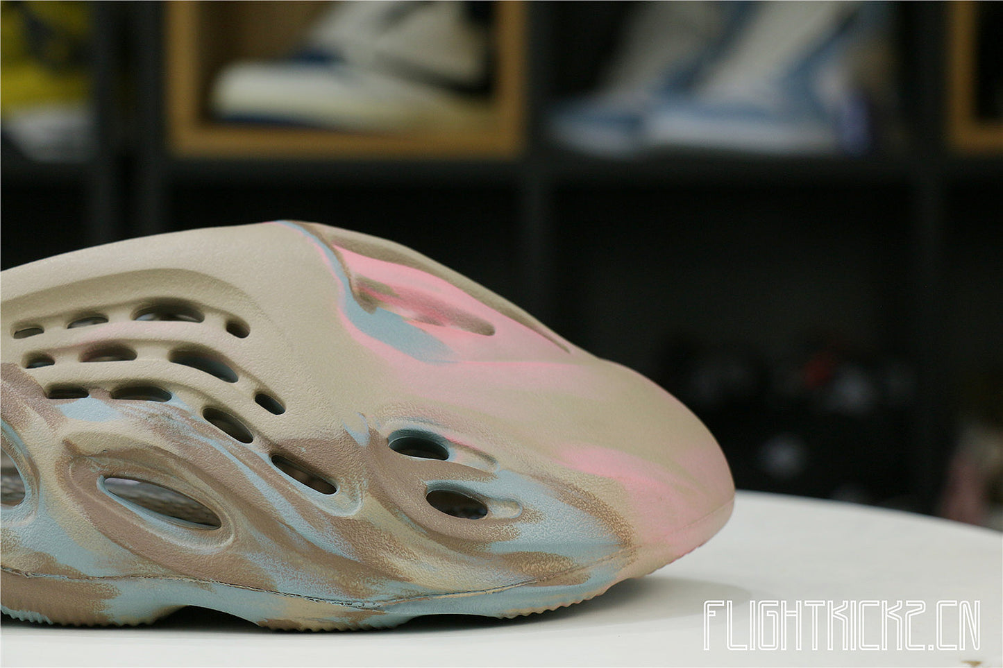 Yeezy Foam RNNR MX Sand Grey (GY3969址郏(LN5 A1 Batch)