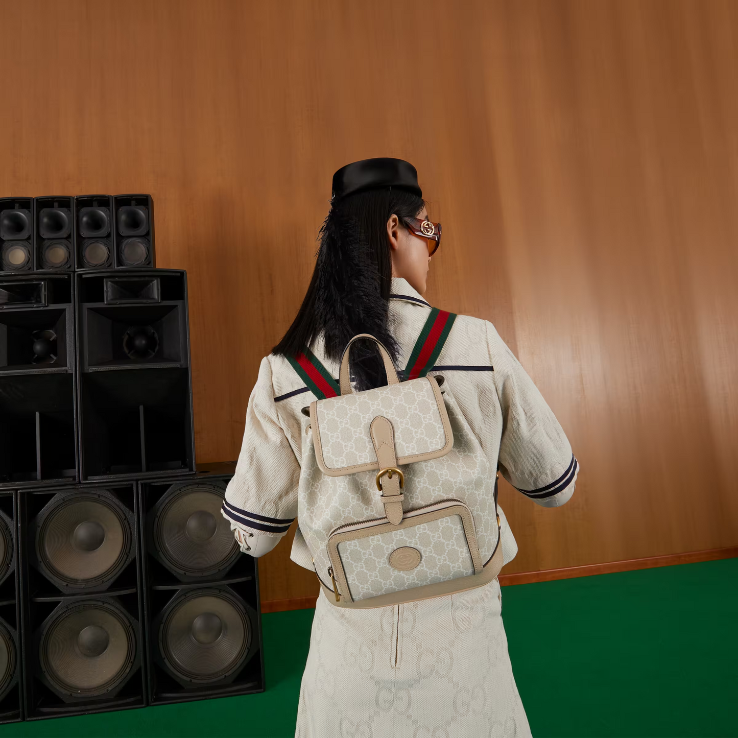 Backpack with G ALI1AUV3