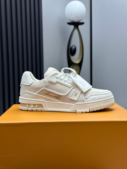 Louis Vuitton HHIUMA2T