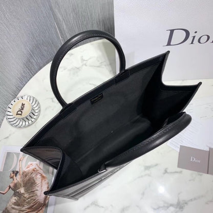 Dior Book Tote Bag In Black Smooth Calfskin