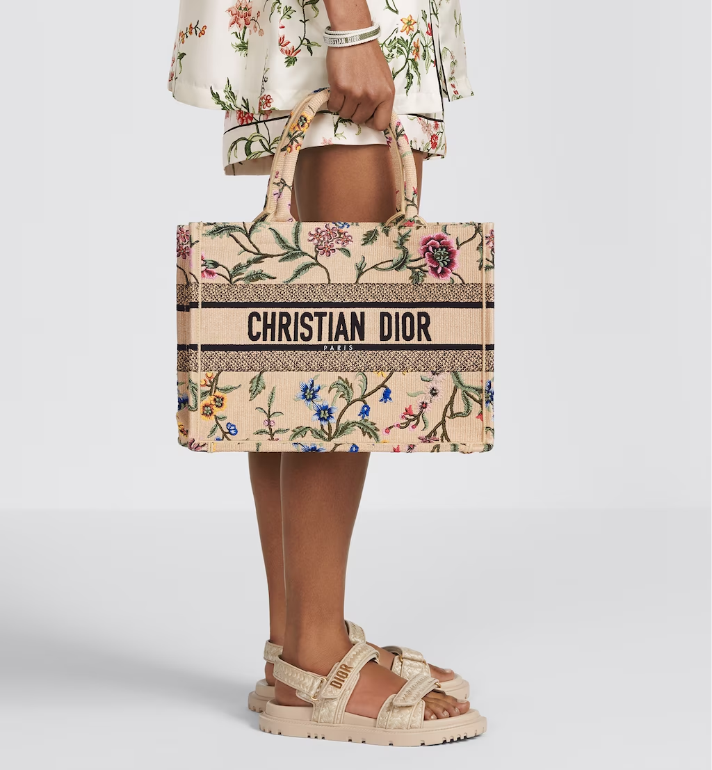 DIOR BOOK TOTE Natural  with Dior (36 x 27.5 x 16.5 cm)