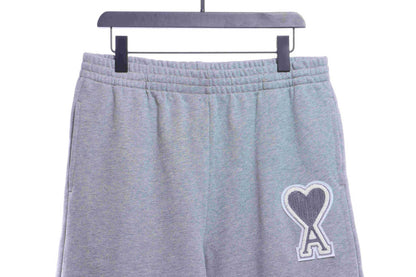 AMI 22ss heart embroidery shorts