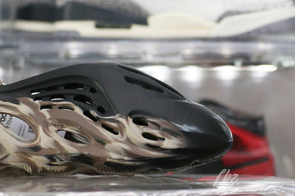 Adidas Yeezy Foam Runner MX Brown Blue