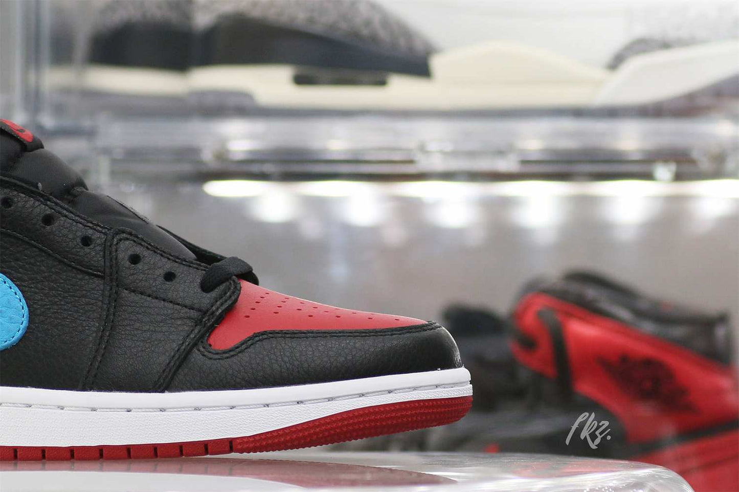 Air Jordan 1 Retro Low OG NC To Chi