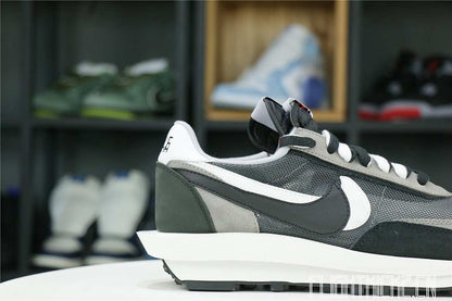 Nike LD Waffle sacai Black