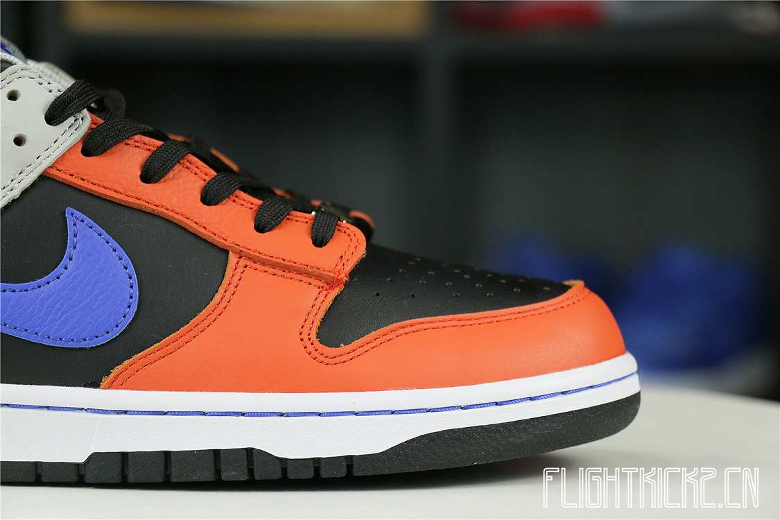 Nike Dunk Low EMB NBA 75th Anniversary Knicks