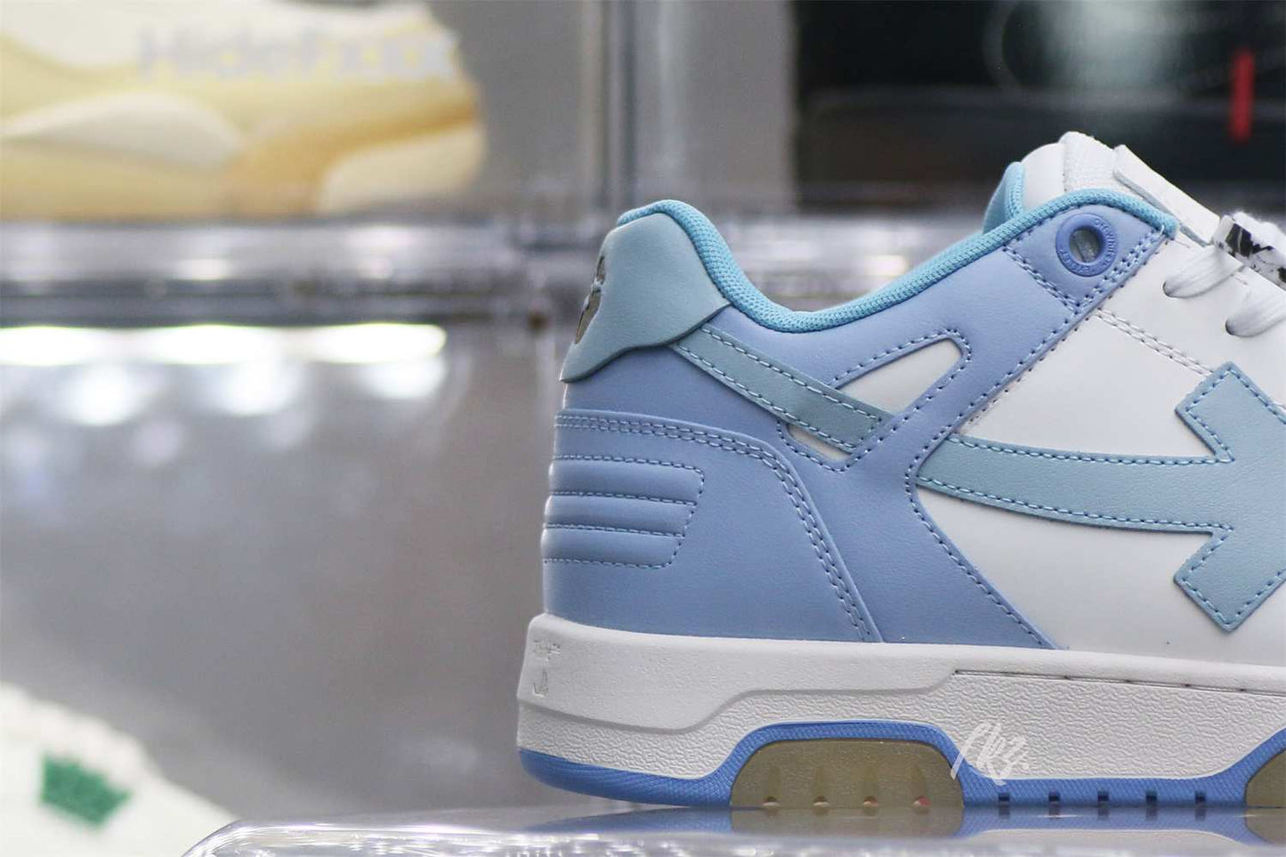 OFF-WHITE Blue & White Out Of Office Sneakers O84G7UD6