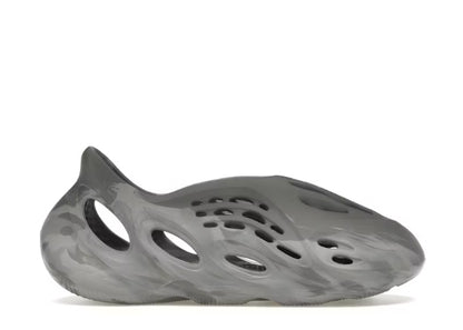 Adidas YEEZY FOAM RUNNER Mx Granite 色