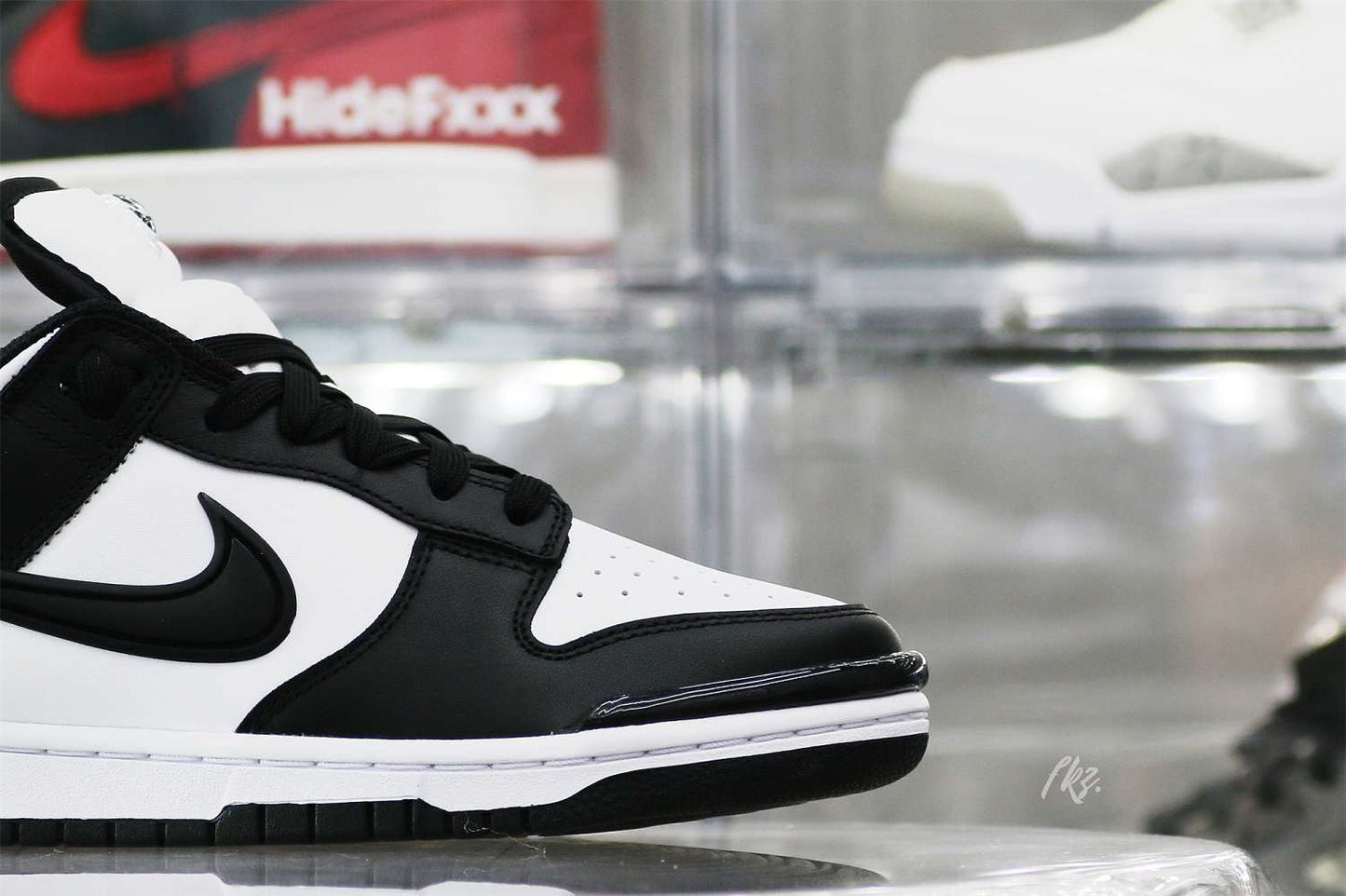 Nike Dunk Low Twist Panda