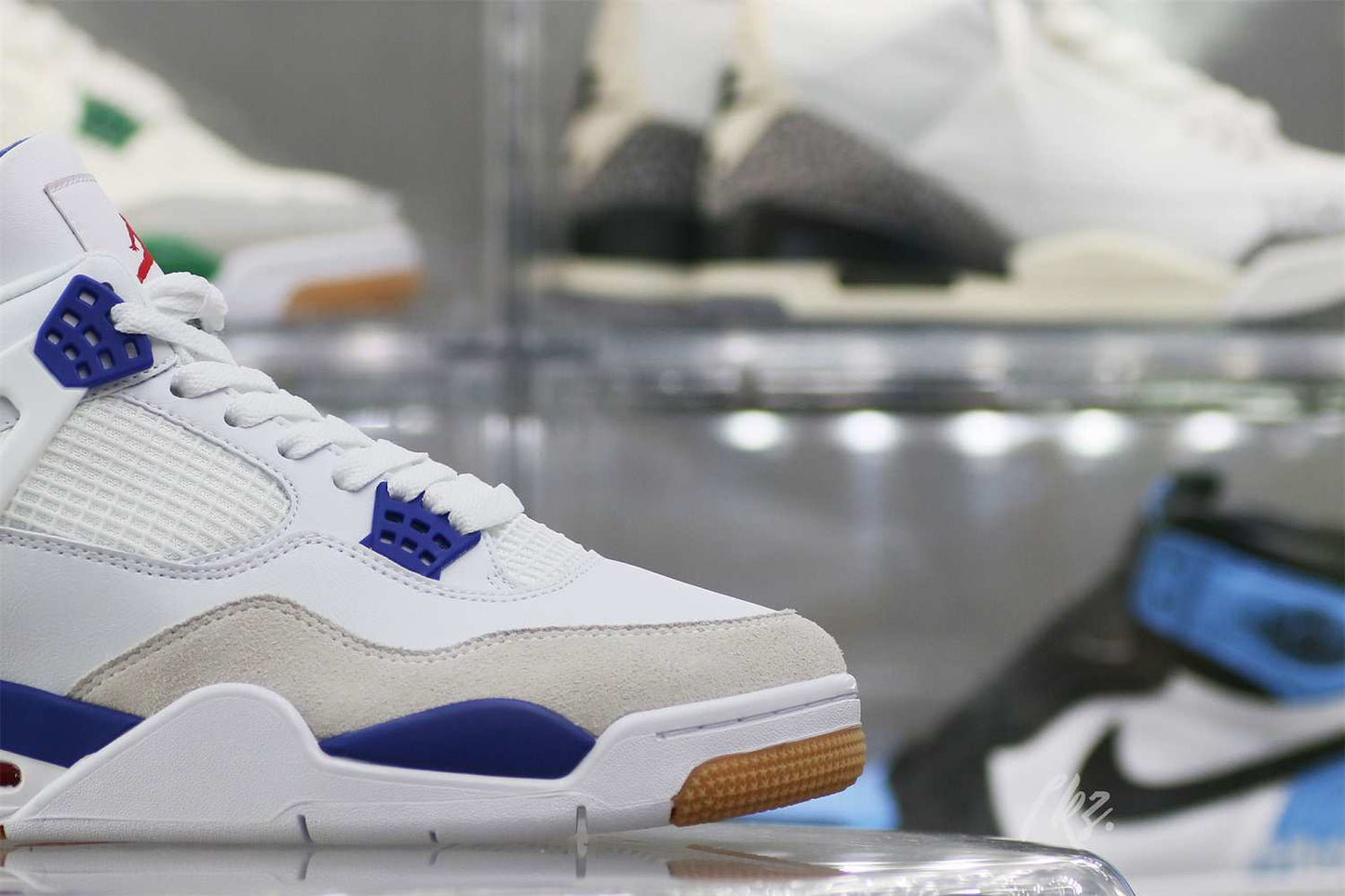 Nike SB x Air Jordan 4 Sapphire