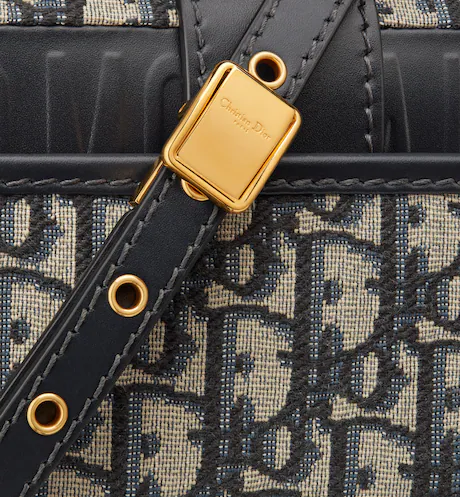 30 MONTAIGNE BAG WITH CHAIN Blue