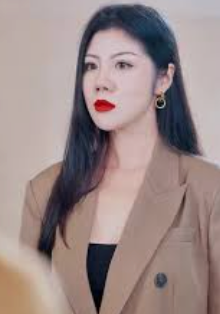 Nina Chen Zhang