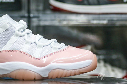 Air Jordan 11 Low WMNS Legend Pink