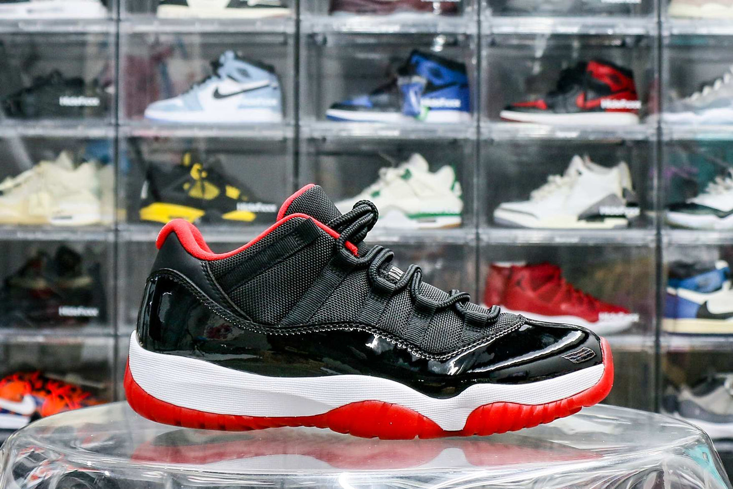Air Jordan 11 Retro Bred Low 2015