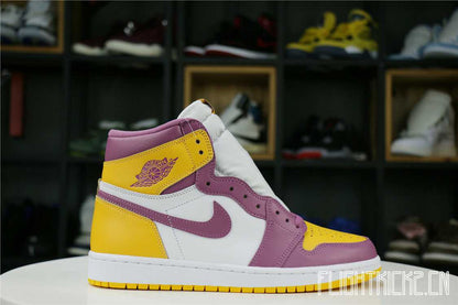 Air Jordan 1 Retro High OG Brotherhood