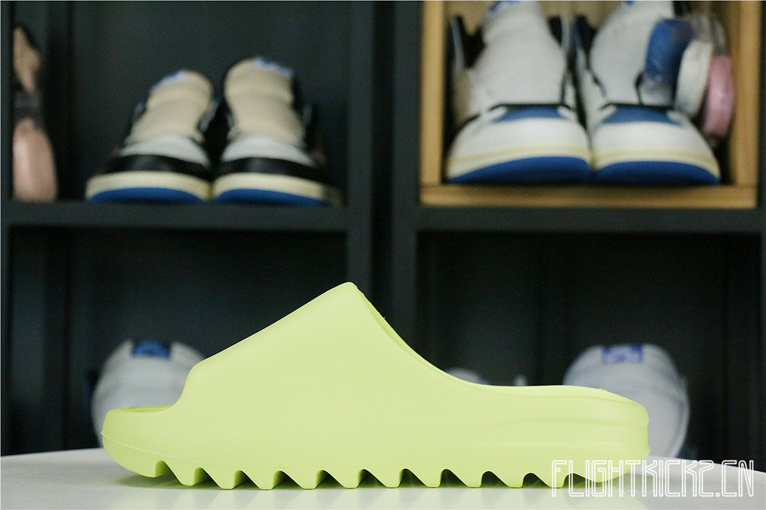 Yeezy Slides Glow Green 2021A1 Batch
