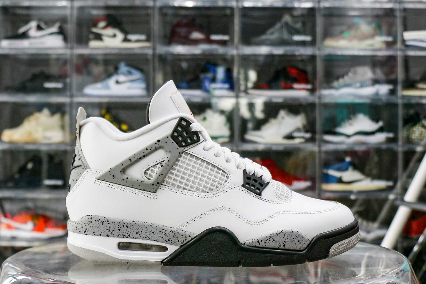 Air Jordan 4 Retro OG White Cement 2025 (Ln5 A1)
