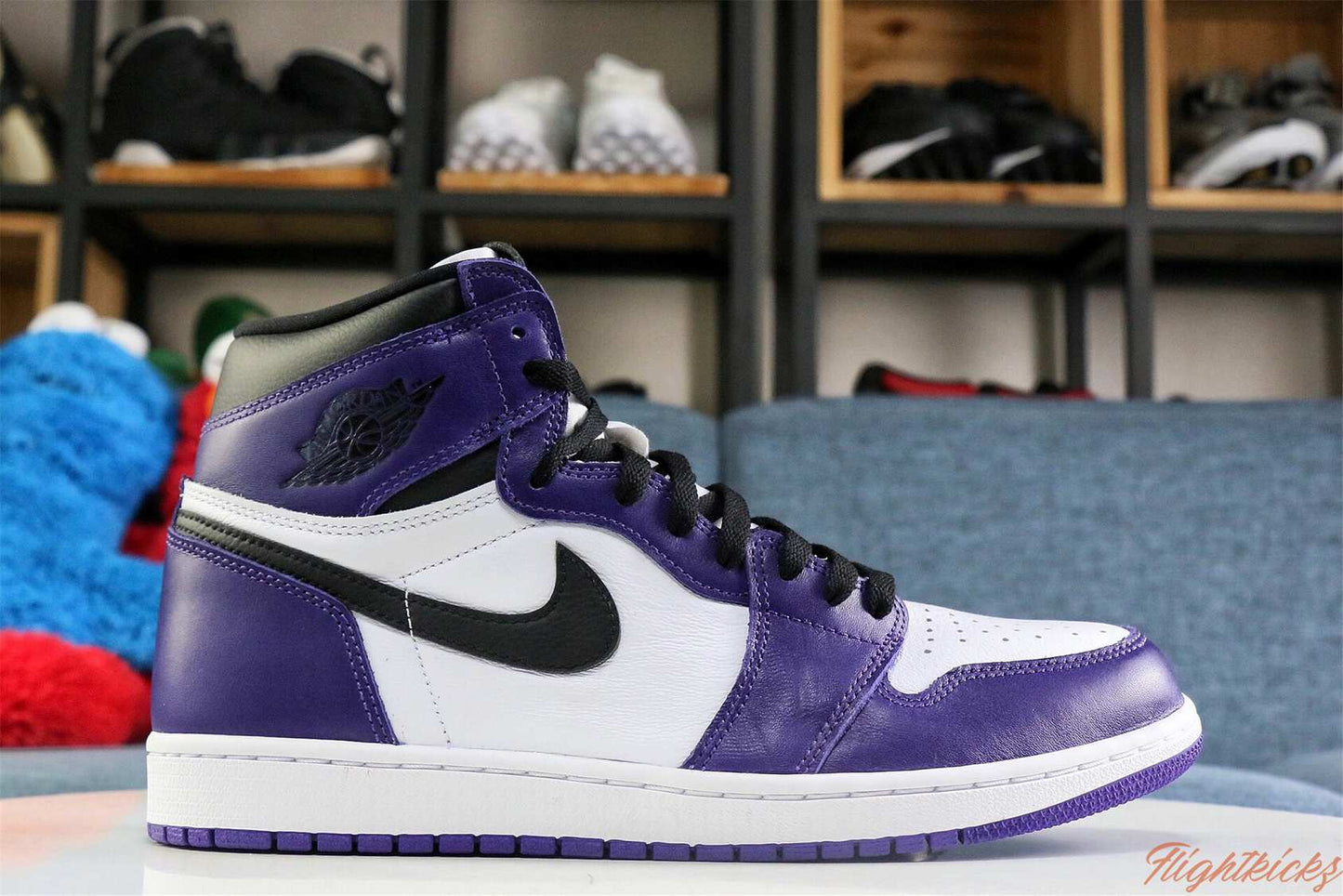 Air Jordan 1 Retro High Court Purple White 2.0 2020