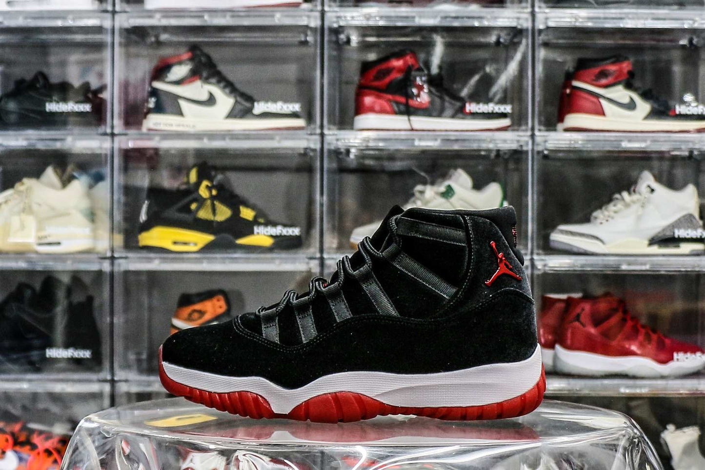 Wmns Jordan 11 Retro Bred Velvet (Ln5 A1)