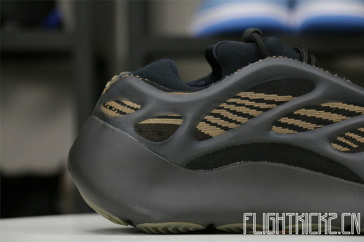 Adidas Yeezy 700 V3 Clay Brown