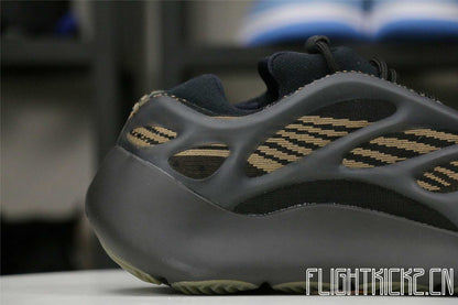 Adidas Yeezy 700 V3 Clay Brown