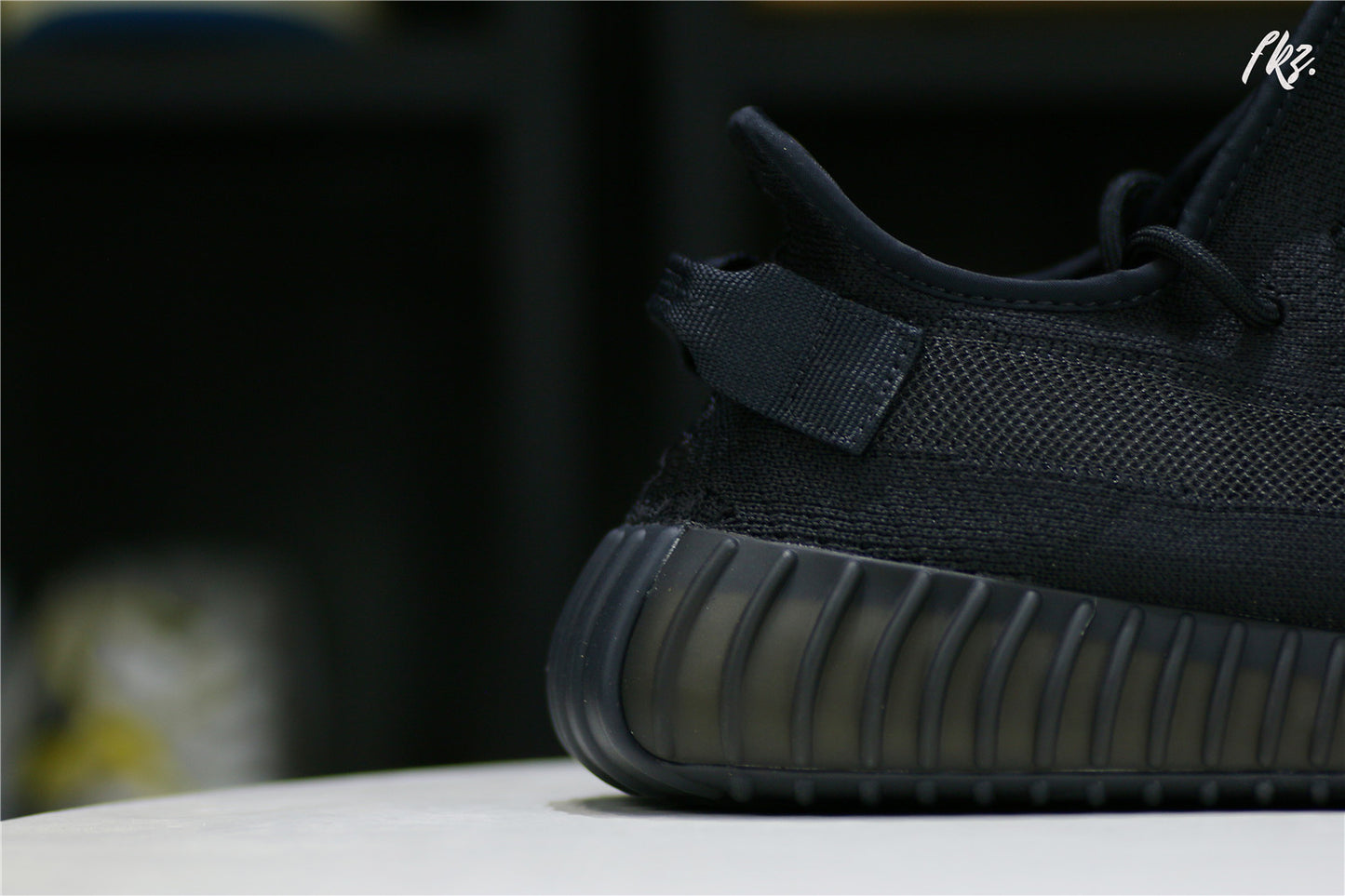 Adidas Yeezy Boost 350 V2 Onyx (2022/2023)