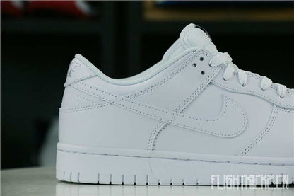 Nike Dunk Low Triple White 2021(W)