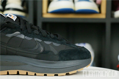 Nike Vaporwaffle Sacai Black Gum (LN5 A1)