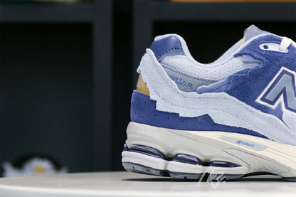 NEW BALANCE 2002R Protection Pack 鈥?Purple