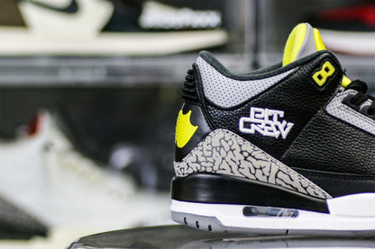 Air Jordan 3 Retro Oregon Ducks Pit Crew Black 2011