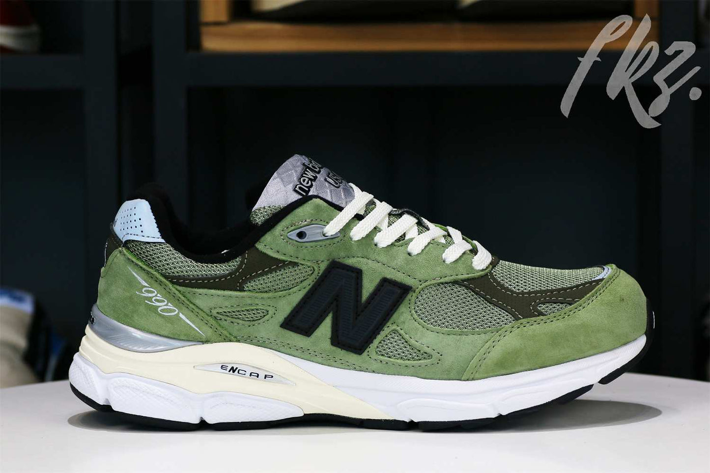 JJJJound x New Balance 990V3 Olive