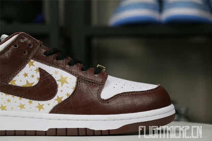 Nike SB Dunk Low Supreme Barkroot Brown