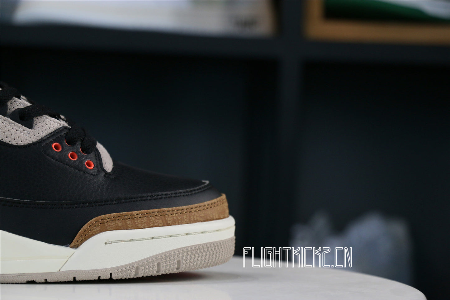 AIR JORDAN 3 RETRO DESERT