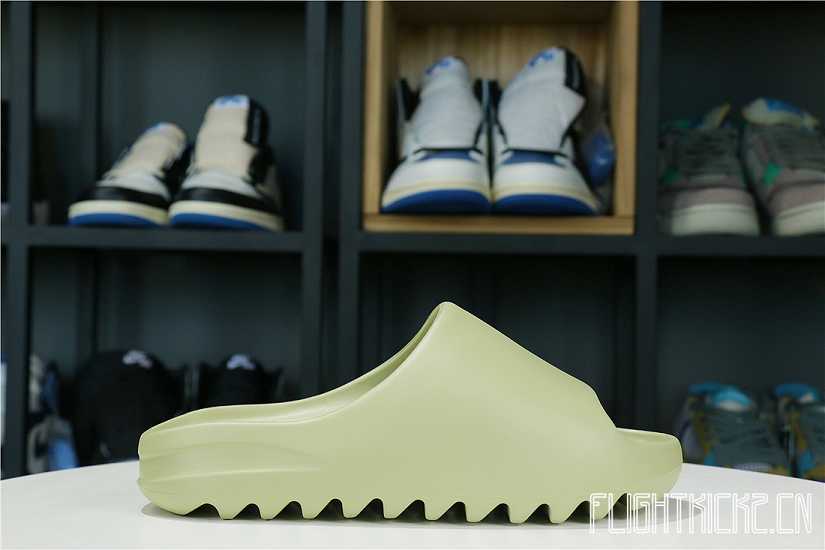 Kanye West Yeezy Slide Resin 2019(FX0494璞嗙豢锛?LN5 A1 Batch)