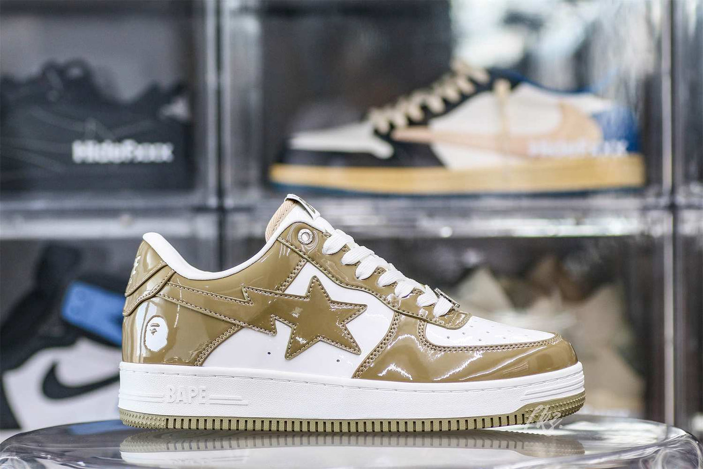 OFF-WHITE A Bathing Ape Bape Sta Patent Leather White Khaki (2023)