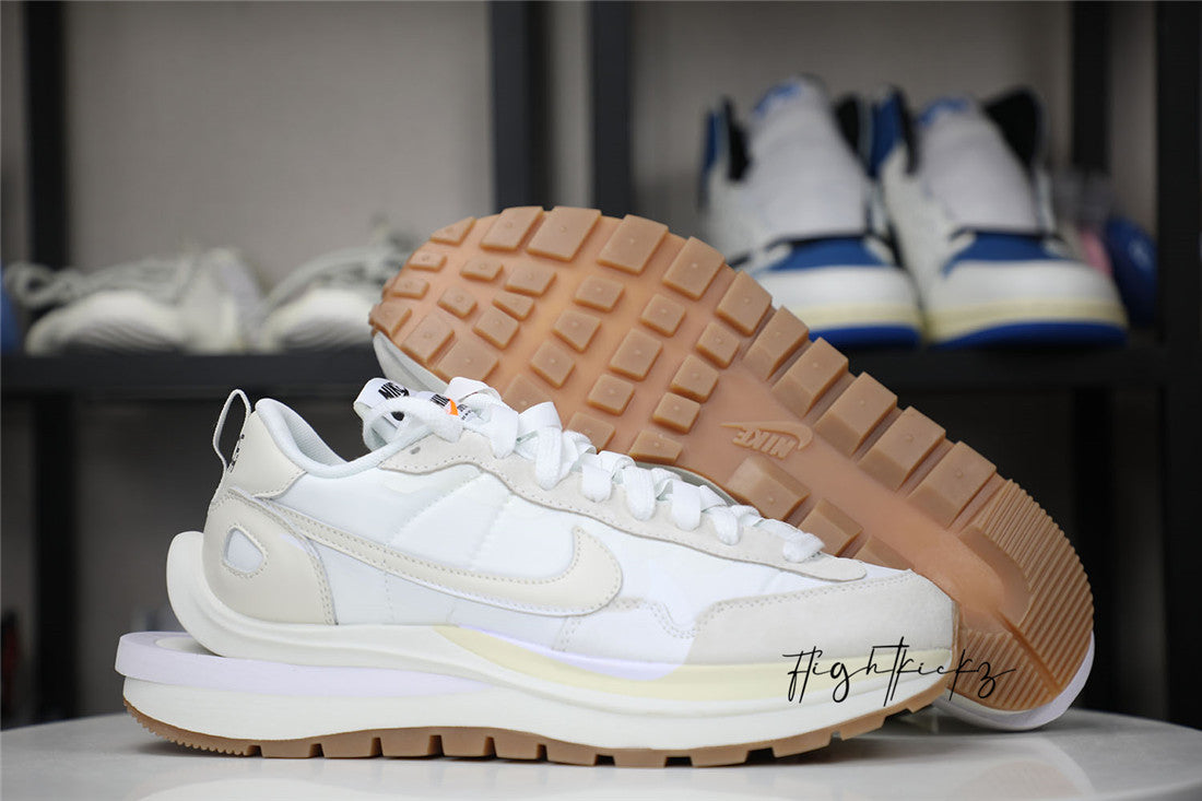 Sacai x Nike VaporWaffle SP Sail 2021 (LN5 A1)