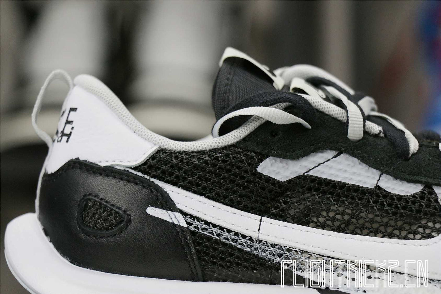 Sacai x Nike Vaporwaffle Black White (LN5 A1)