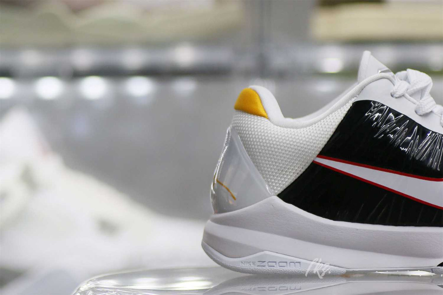 Nike Kobe 5 Protro Bruce Lee Alternate