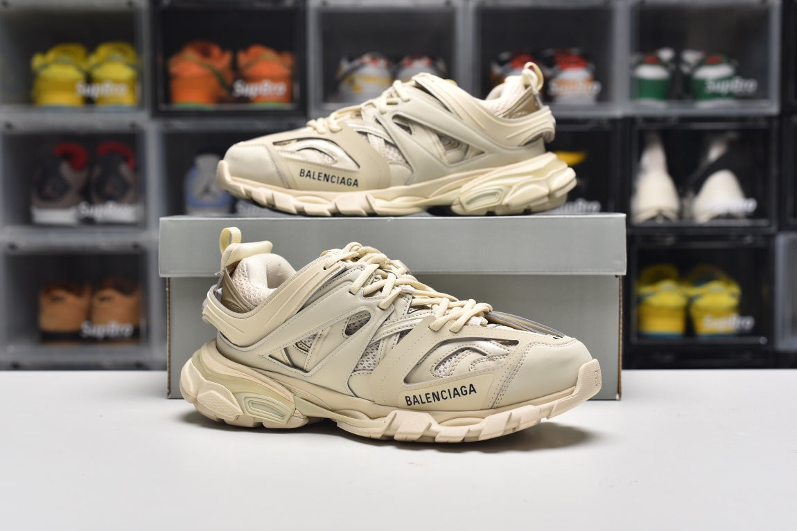 Balenciag* Wmns Track Sneaker Full Beige